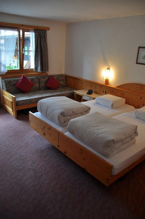 Hotel Soliva Седрун Екстериор снимка